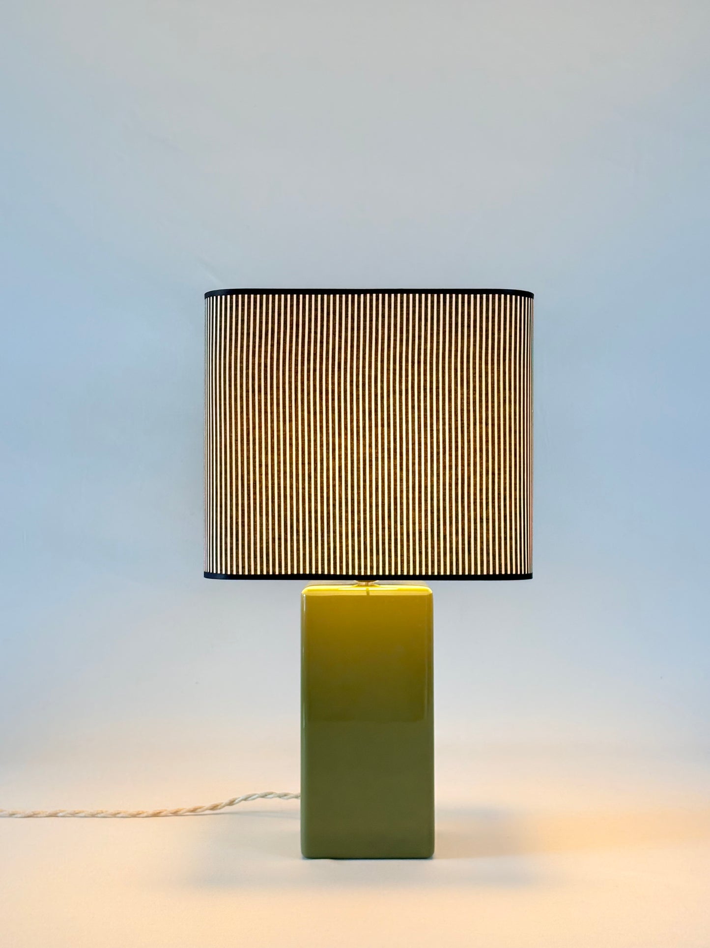 MELLOW Grande lampe kaki