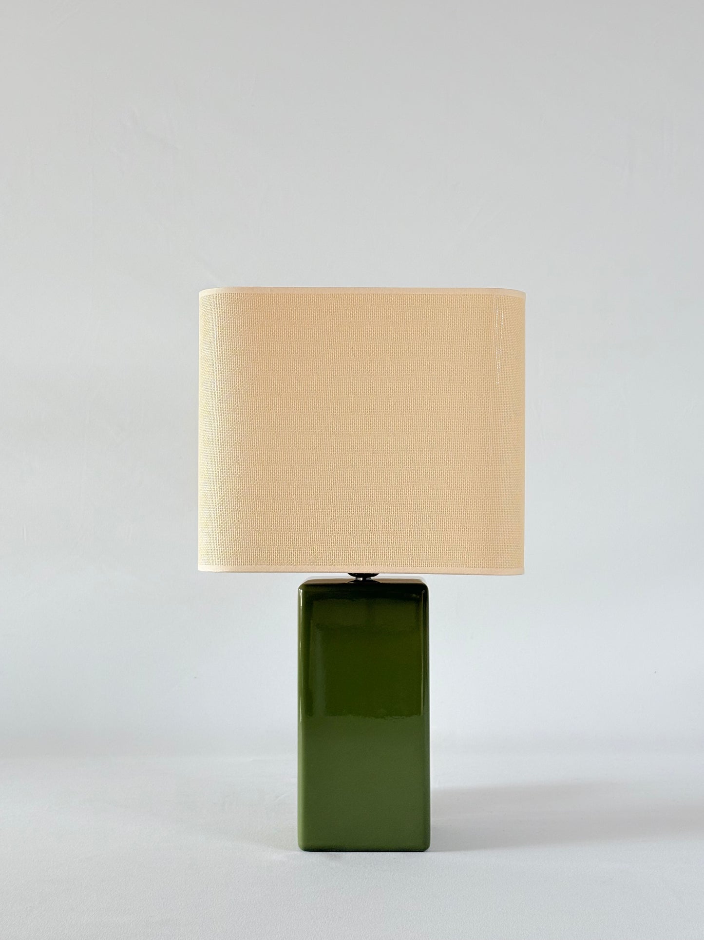 MELLOW Grande lampe kaki