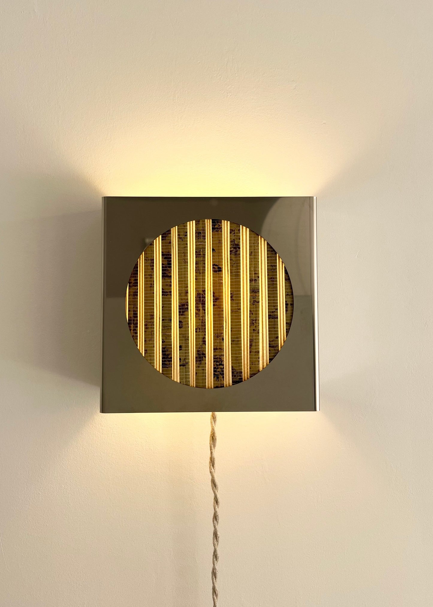 Lampe applique NICOLE ronde motifs rayé chiné