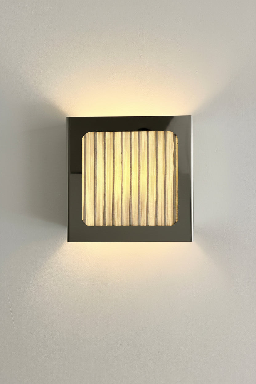 Lampe applique NICOLE carré motifs rayé blanc